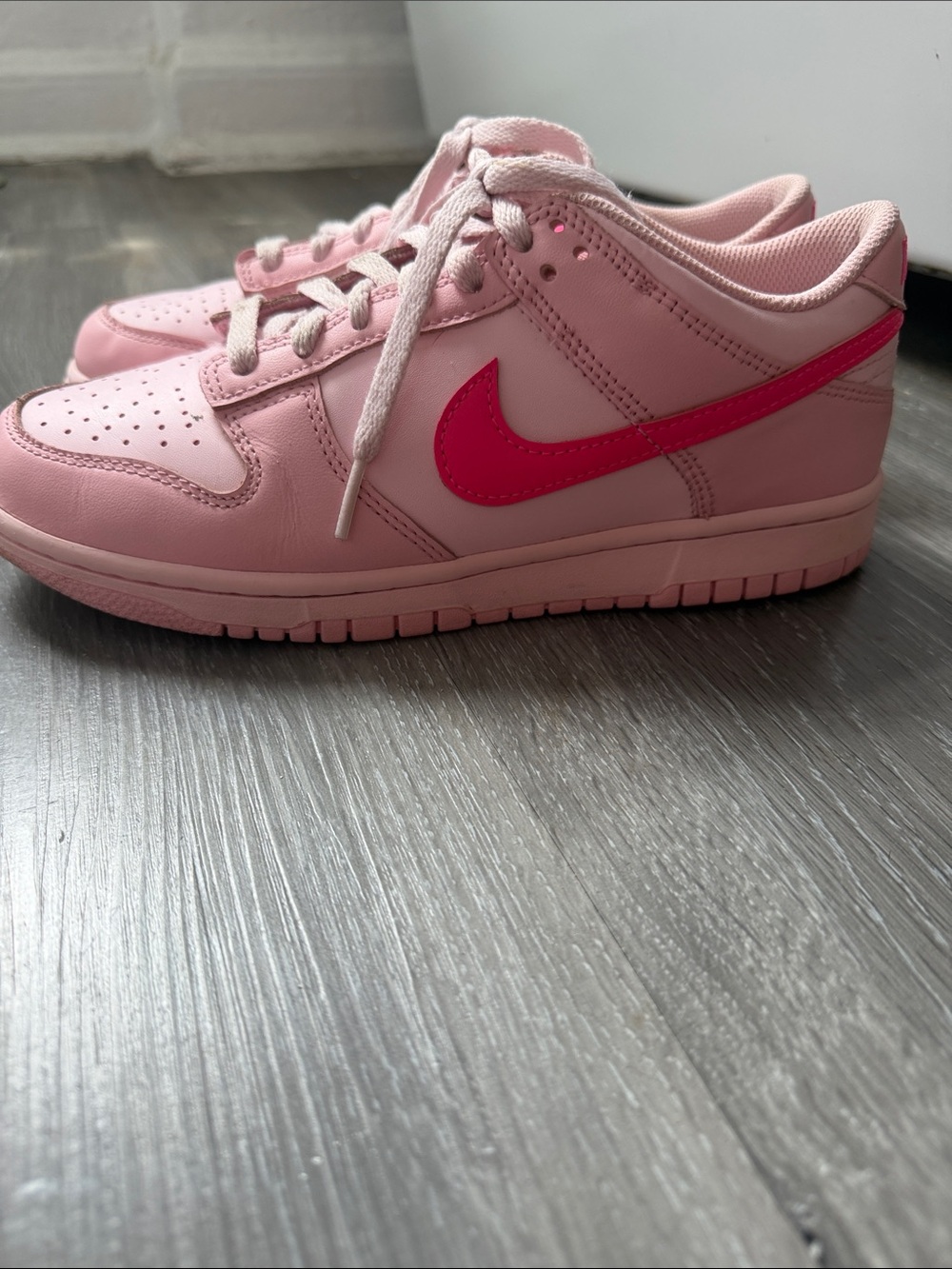 WOMENS Triple Pink Nike dunks